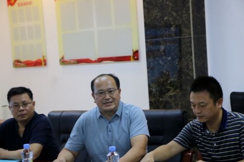 江西省人力資源與社會保障廳核查組專家現(xiàn)場考察我校大學(xué)生創(chuàng)業(yè)孵化孵化基地建設(shè)